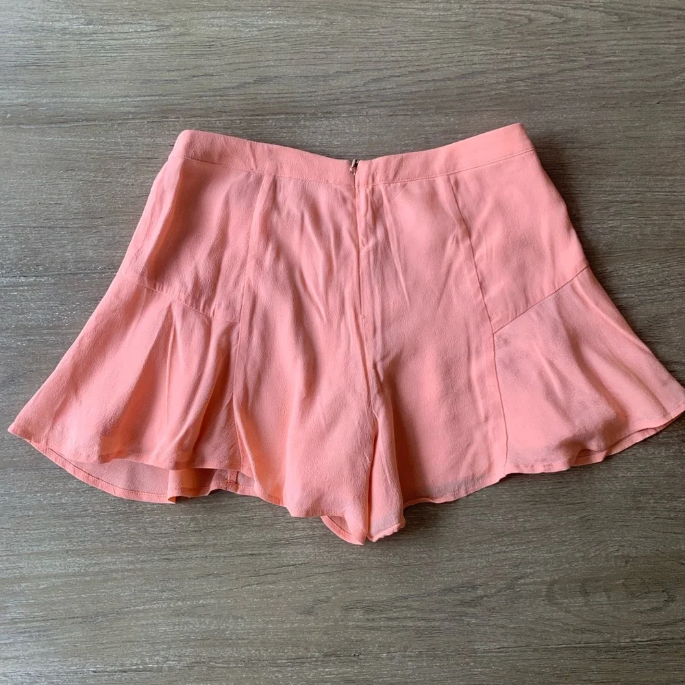 Lovers+friends women’s orange shorts - Picture 5 of 10
